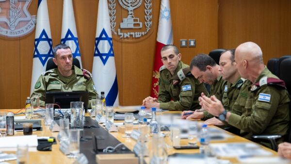 – Ledende Hamas-terrorister fra 7. oktober-massakren truffet av IDF-raketter
