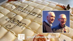 Fyller 85 år: Evangelist Kjell Haltorp ble overrasket på JesusFestivalen