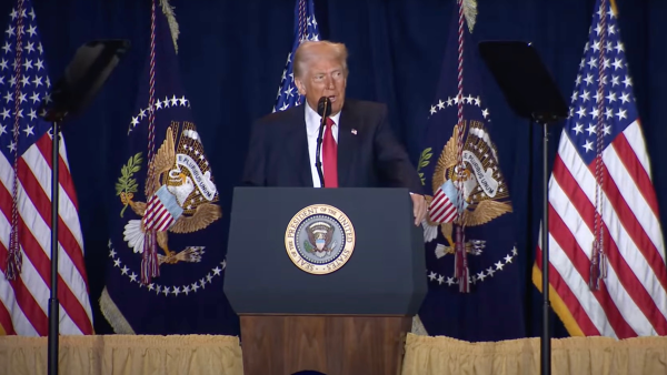 Trump kunngjør våpenhvile og deretter slutt på krigen mellom Israel og Iran