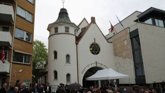 Forteller om trusler, trakassering og hatefulle ytringer