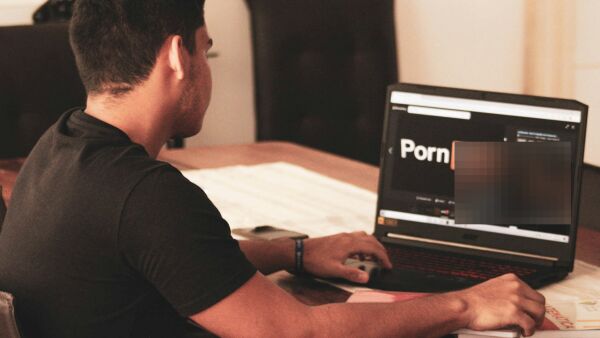 Avdekker utbredt pornobruk blant kristne