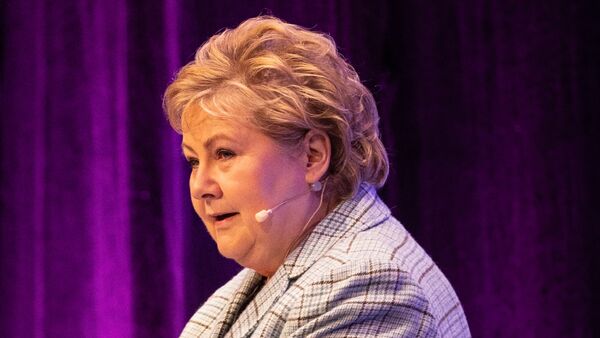 Erna Solberg advarer mot aktiv dødshjelp